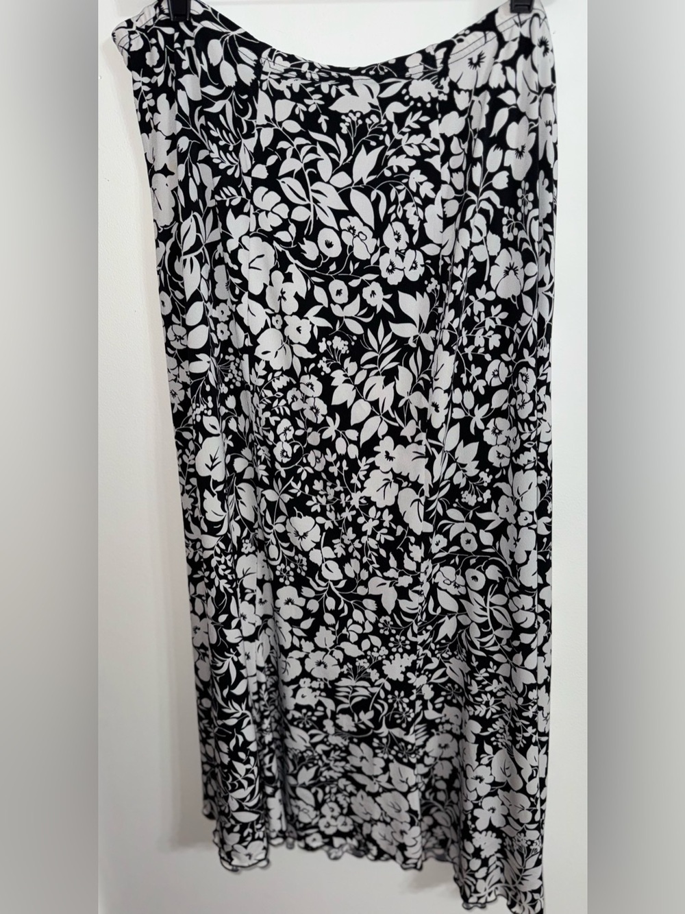 Briggs New York Black and White Floral Maxi Skirt